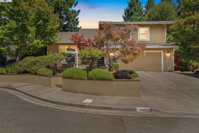 7467 Sundrop Ct, Pleasanton CA: https://media.crmls.org/mediaz/285f46e0-85a5-4570-b334-db0f9ffb93ae.jpg