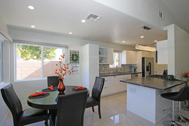 68330 Vega Road, Cathedral City CA: https://media.crmls.org/mediaz/2860bf3d-b9d9-4212-9aee-15496e1ffbb4.jpg