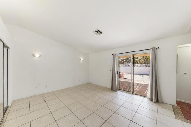 2643 E Venetia Road, Palm Springs CA: https://media.crmls.org/mediaz/28619aeb-e0ad-46d6-bef5-e59d160dde0b.jpg