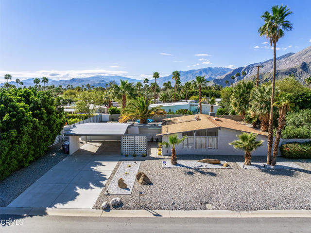 Detail Gallery Image 1 of 25 For 443 E Glen Circle Cir, Palm Springs,  CA 92262 - 3 Beds | 2 Baths