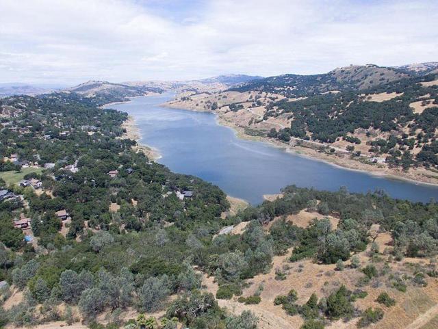 15860 Jackson Oaks Drive, Morgan Hill CA: https://media.crmls.org/mediaz/28637eb0-5ccd-44e2-9907-1e12e5288d2a.jpg