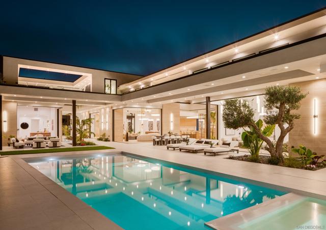 6283 La Jolla Scenic Drive S, San Diego CA: https://media.crmls.org/mediaz/2863d322-e5d0-4df0-9743-9fa4f8743aaa.jpg