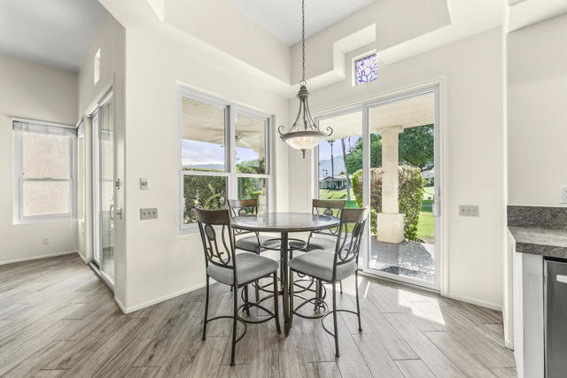 Image 11 of 36 For 29379 Trancas Drive