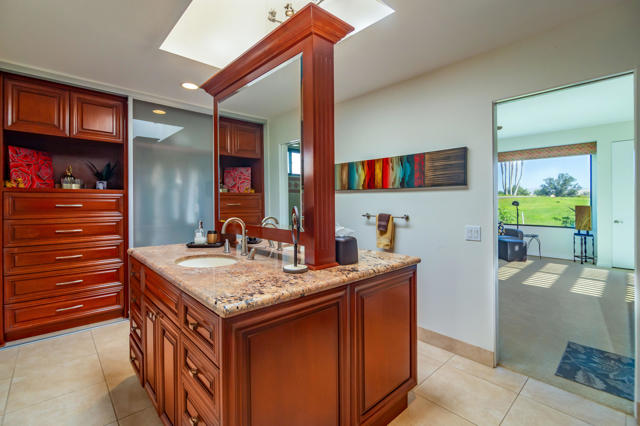 628 Hospitality Drive, Rancho Mirage CA: https://media.crmls.org/mediaz/28664799-97d9-40b6-bf88-481833d0493c.jpg