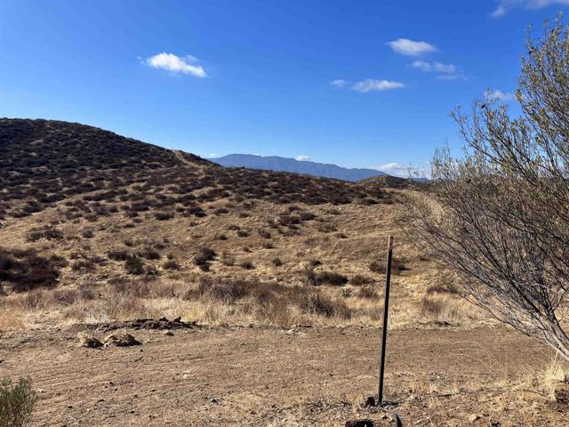 Detail Gallery Image 9 of 28 For 40215 San Ignacio Road, Hemet,  CA 92544 - – Beds | – Baths