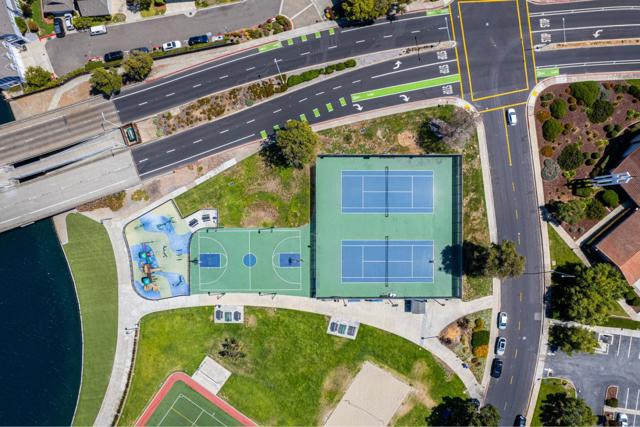 851 Peary Lane, Foster City CA: https://media.crmls.org/mediaz/2866ce5d-cae8-4f73-b1d0-223674cfbe37.jpg