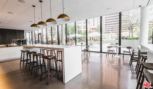 11750 Wilshire Boulevard, Los Angeles CA: https://media.crmls.org/mediaz/28687fd6-8dfc-48fe-b732-6c5708e5fe7b.jpg