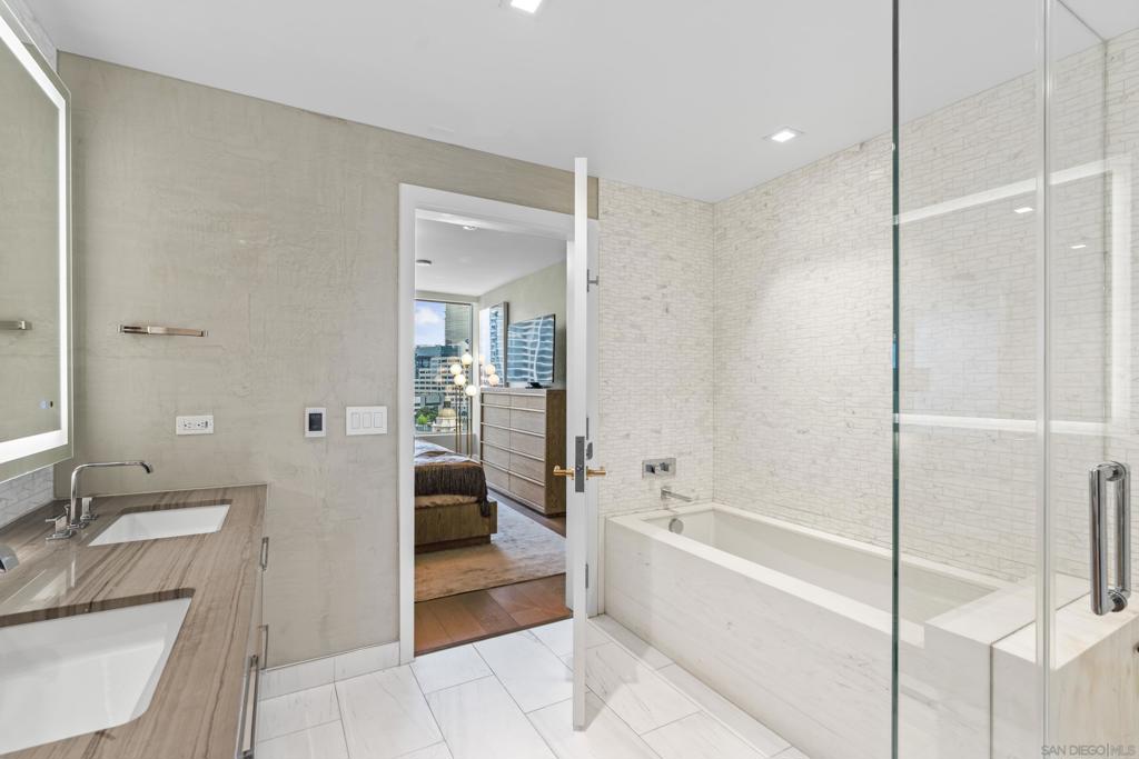 MLS #250023273SD img 17