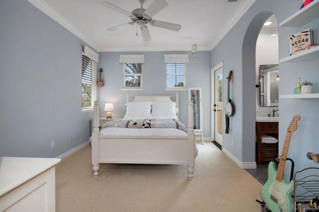 1460 Lauren Court, Encinitas CA: https://media.crmls.org/mediaz/2869cdfa-642b-435a-9c38-f566db88c3c0.jpg