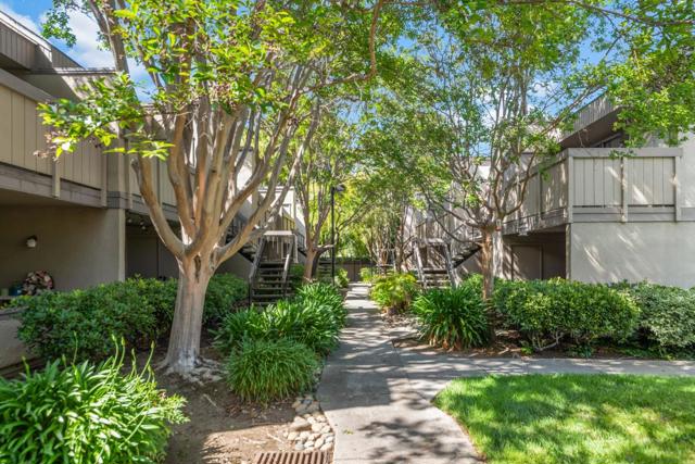 891 W California Avenue, Sunnyvale CA: https://media.crmls.org/mediaz/286a068f-8efb-470f-9f79-64b62ec38397.jpg
