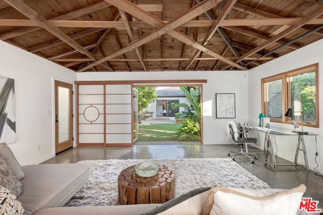 3 Bed Home for Sale in Santa Monica, California