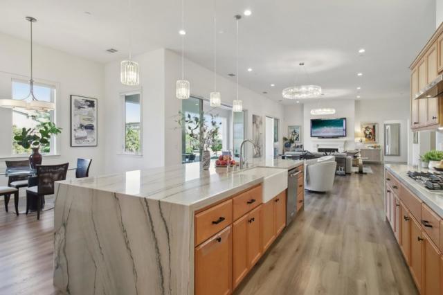 2170 Via Orista, Morgan Hill CA: https://media.crmls.org/mediaz/286afcb7-556f-48c0-896e-7acea8d2f6ee.jpg