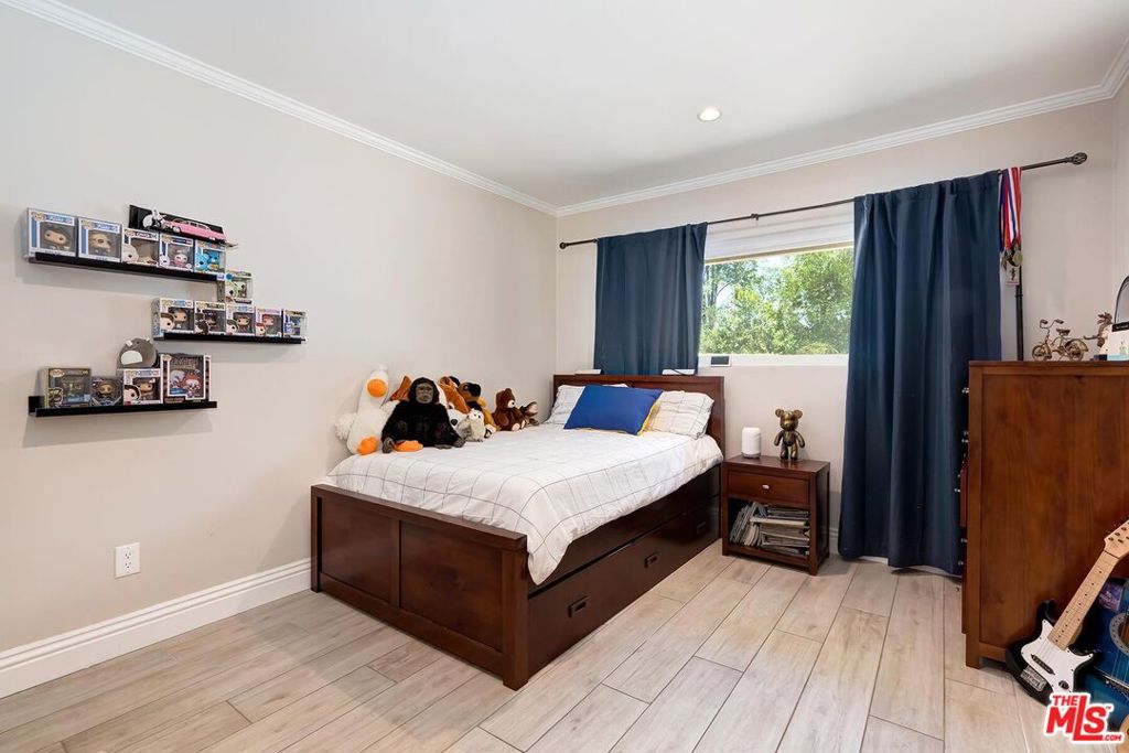 MLS #26840661 image #27