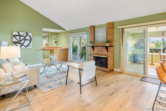 7945 Shadow Hill Dr, La Mesa CA: https://media.crmls.org/mediaz/286c693e-63c2-4f4f-bb64-0efc13697e4d.jpg