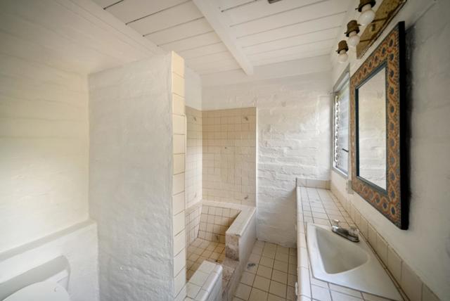 2301 Soquel San Jose Road, Soquel CA: https://media.crmls.org/mediaz/286cd744-708e-44b5-a985-068298f44264.jpg