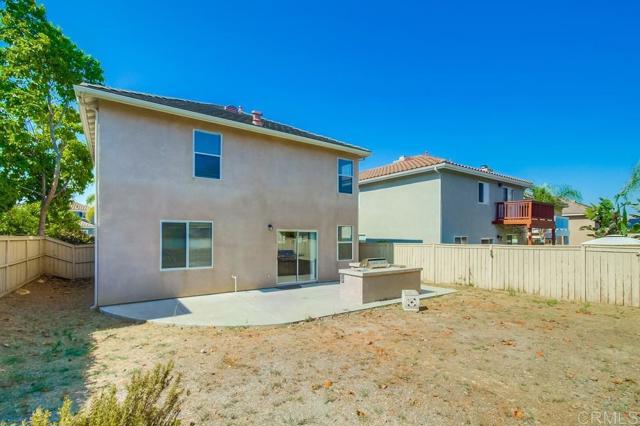 1238 Avenida Amistad, San Marcos CA: https://media.crmls.org/mediaz/286e2cd9-0b67-4af1-83df-46966865c52d.jpg