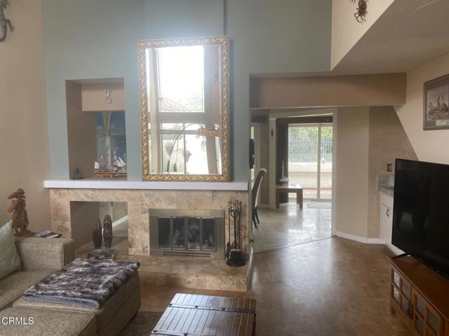 Detail Gallery Image 5 of 35 For 1425 Calle Lozano, Camarillo,  CA 93012 - 3 Beds | 2/1 Baths