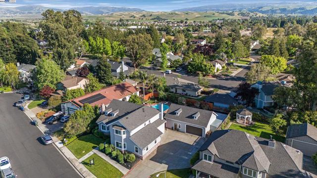 1153 Sherry Way, Livermore CA: https://media.crmls.org/mediaz/286f1992-b135-479d-9667-42f6b299121a.jpg