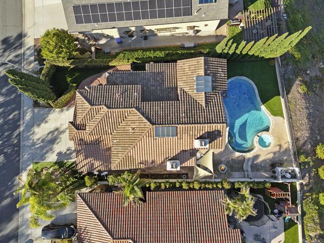 213 Via Palacio, Encinitas CA: https://media.crmls.org/mediaz/286f5bb8-dd81-4dac-b960-e7c41ce9330a.jpg