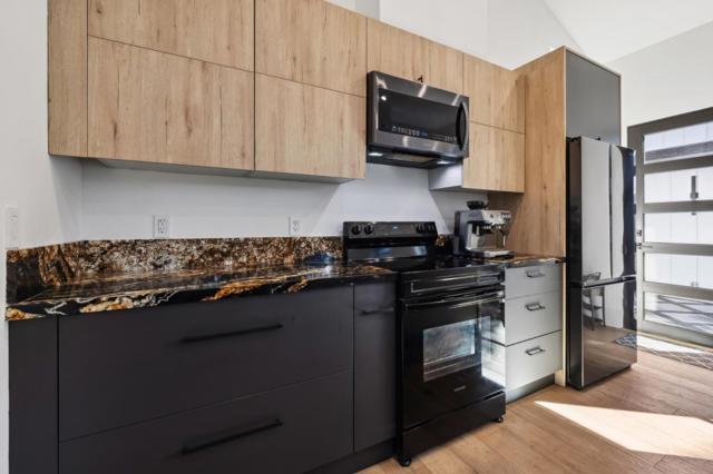 2018 Sand Hill Road, Menlo Park CA: https://media.crmls.org/mediaz/286f72b9-a4ef-433a-aba5-e96b5a5e9e1b.jpg