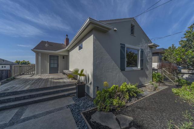 854 Kelmore Street, Moss Beach CA: https://media.crmls.org/mediaz/28700df3-2db1-4e1c-b030-784a294b1449.jpg