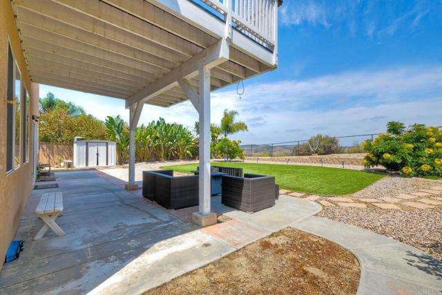 5478 Alexandrine Court, Oceanside CA: https://media.crmls.org/mediaz/2871a3e5-d740-4c2c-8981-32d14ab1662d.jpg