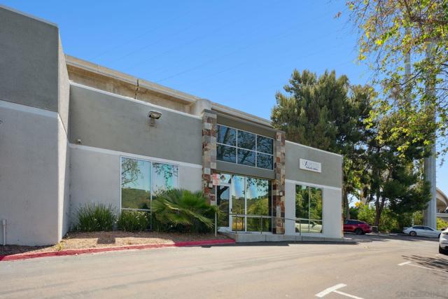 11189 Sorrento Valley Rd, San Diego CA: https://media.crmls.org/mediaz/2871b726-1270-4530-9c46-8d2b6b39b6d2.jpg
