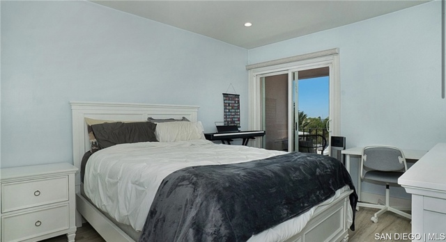 4730 Noyes ST, San Diego CA: https://media.crmls.org/mediaz/2872ad00-bb2e-4cef-8af4-65b5fb59a891.jpg