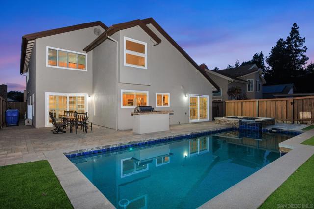3975 San Gregorio Way, San Diego CA: https://media.crmls.org/mediaz/2875e77a-6a0a-4bd6-8a89-afb4a028edbe.jpg