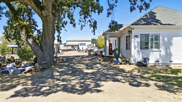 947 Yuba Drive, Santa Rosa CA: https://media.crmls.org/mediaz/2875f619-d56e-4b89-8fc1-7e75e21e1eb3.jpg