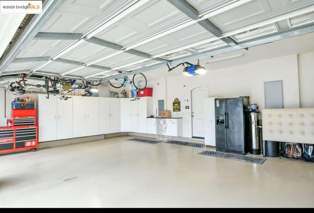 1771 Wilde Dr, Discovery Bay CA: https://media.crmls.org/mediaz/28775532-cd92-4631-a610-73b4bfefd5e9.jpg