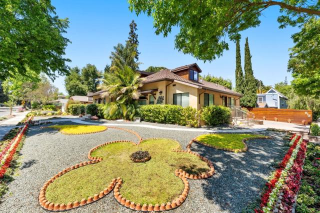 251 Middlefield Road, Palo Alto CA: https://media.crmls.org/mediaz/28780d3c-77fb-4fe3-a073-542779beb88b.jpg