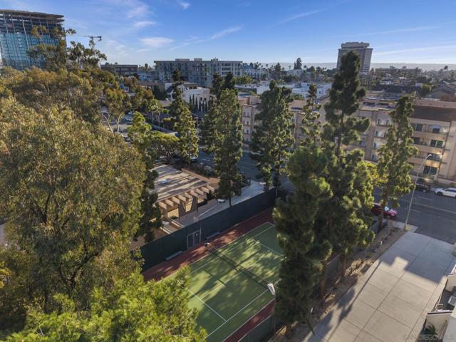 3635 7Th Ave, San Diego CA: https://media.crmls.org/mediaz/2878749f-14e8-45d1-b3d6-b0ac31e84209.jpg