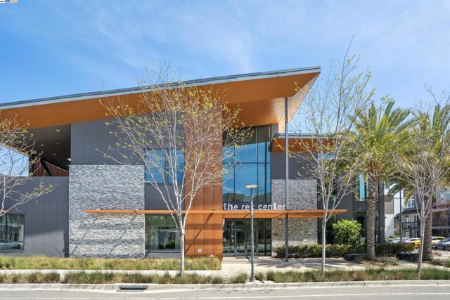 5813 Huntley Ave, Dublin CA: https://media.crmls.org/mediaz/28789565-09cd-4112-8a00-11fdf03046d8.jpg