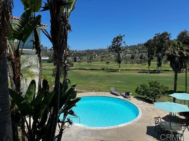 2520 Navarra Drive, Carlsbad CA: https://media.crmls.org/mediaz/2878a70c-fa2d-490d-bd2e-1f4b582bf7d1.jpg