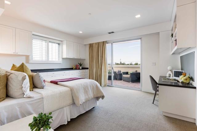 240 3rd Street, Los Altos CA: https://media.crmls.org/mediaz/2878cc49-b857-479c-a1d1-e6fd9c509410.jpg