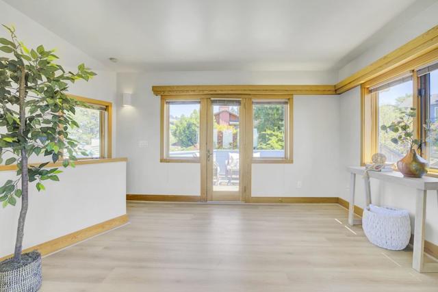 50 Hermosa Avenue, Oakland CA: https://media.crmls.org/mediaz/2879167e-2add-42e2-9823-fdfe64c44ccf.jpg