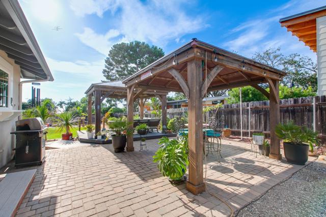 Detail Gallery Image 25 of 56 For 2392 Fire Mountain Dr, Oceanside,  CA 92054 - 2 Beds | 2 Baths