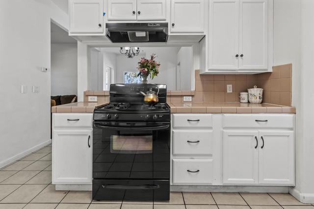 Image 8 of 50 For 402 3rd Street