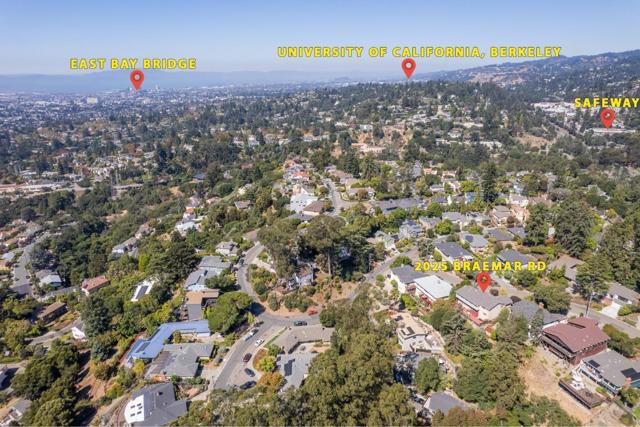 2025 Braemar Road, Oakland CA: https://media.crmls.org/mediaz/287956b9-af83-4d2d-a531-66fd4acfa8ab.jpg