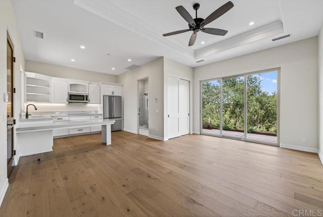 3066 Via Montevina, Fallbrook CA: https://media.crmls.org/mediaz/2879e923-2cb2-4d56-b0b2-2126c7a36a69.jpg