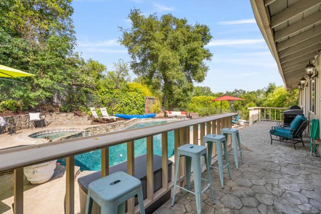16795 Jackson Oaks Drive, Morgan Hill CA: https://media.crmls.org/mediaz/287c7601-f3fb-4754-87c8-94b87f3a7e48.jpg
