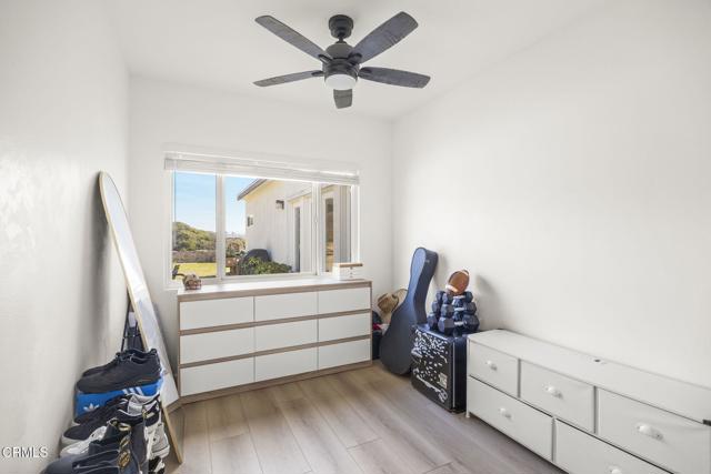 400 Alosta Drive, Camarillo CA: https://media.crmls.org/mediaz/287d86ed-31fa-469d-bfdb-b68d260bcf93.jpg