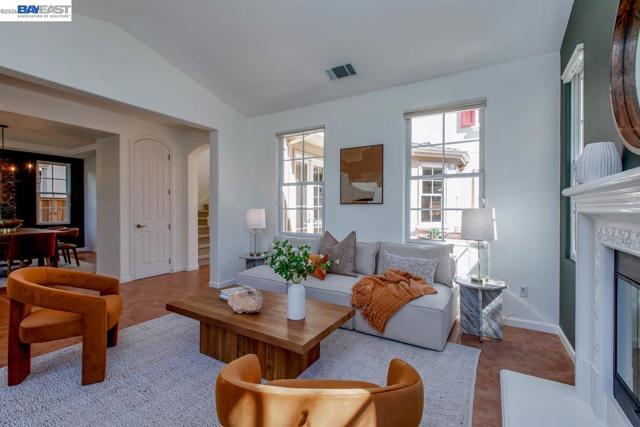 Image 6 of 60 For 2358 Coral Sea St