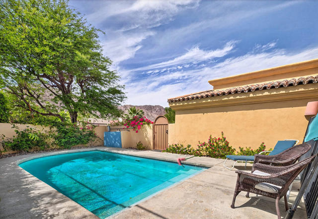 77500 Calle Chillon, La Quinta CA: https://media.crmls.org/mediaz/287e6b70-7ff0-4e7d-9d2c-93abafa99a0e.jpg