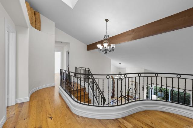 213 Via Palacio, Encinitas CA: https://media.crmls.org/mediaz/287f2d6f-f8fd-424f-9b0f-706719753ada.jpg