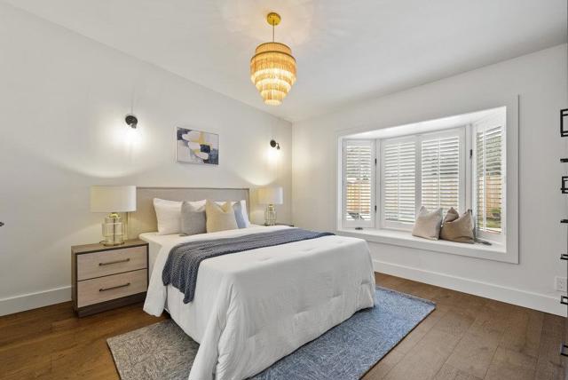 329 San Rafael Avenue, Belvedere CA: https://media.crmls.org/mediaz/287fbbb5-93a1-48fc-a740-7d8f1ae279c4.jpg