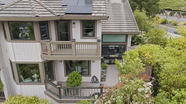 5958 Dry Oak Drive, San Jose CA: https://media.crmls.org/mediaz/287fed8b-d857-4a10-ab23-f19b56156904.jpg