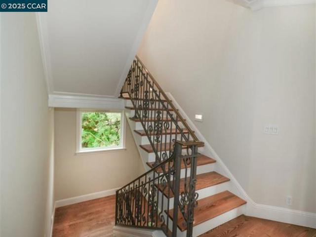 Image 12 of 36 For 135 Dean Rd  