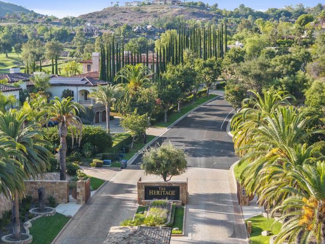 18010 Sunset Point Road, Poway CA: https://media.crmls.org/mediaz/28808ef3-c7de-4871-91e2-00e194312161.jpg